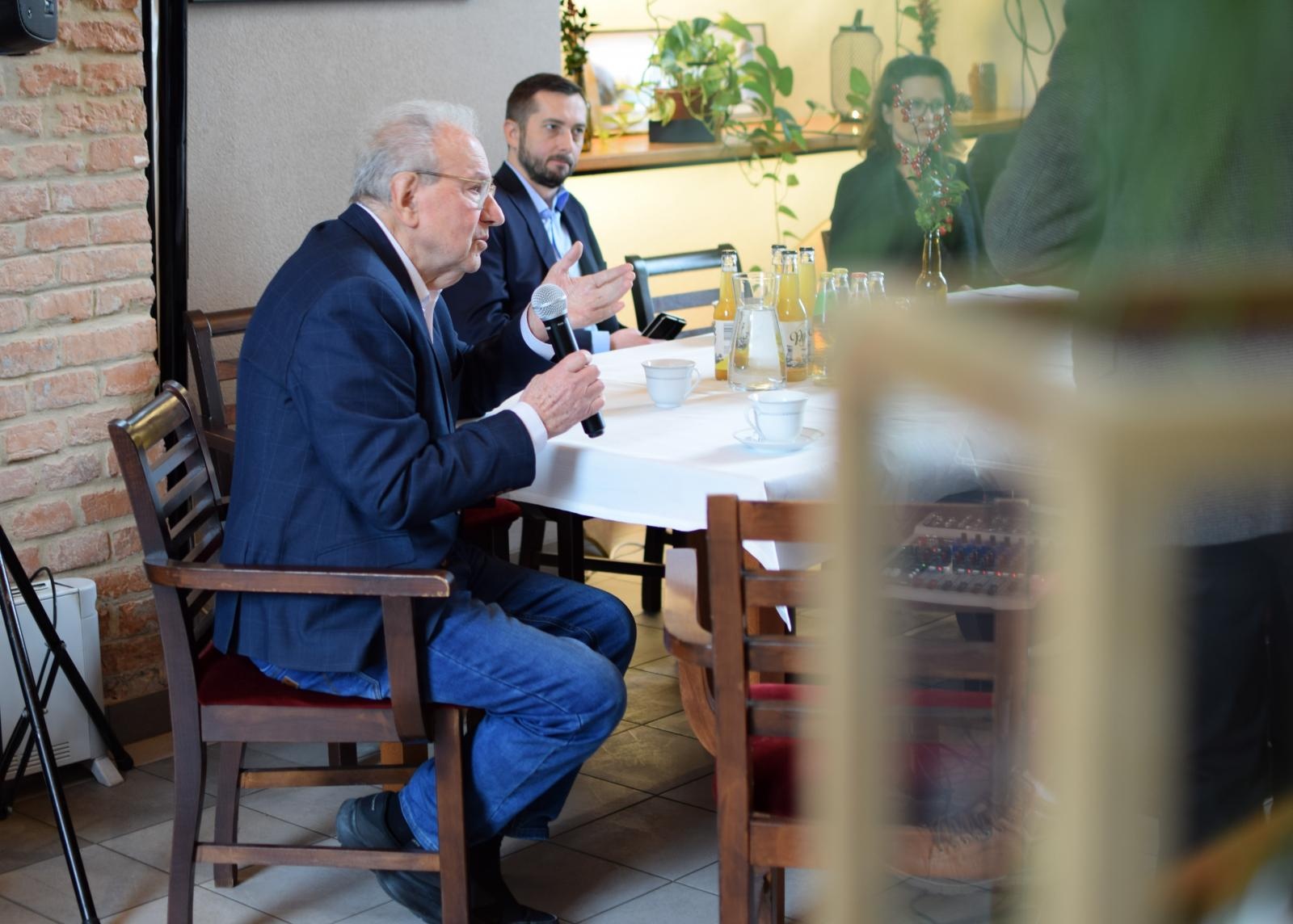 Zdjęcie w galerii na portalu naszraciborz.pl: Raciborscy przedsiębiorcy przy śniadaniu  rozmawiali o biznesie wiadomości z regionu