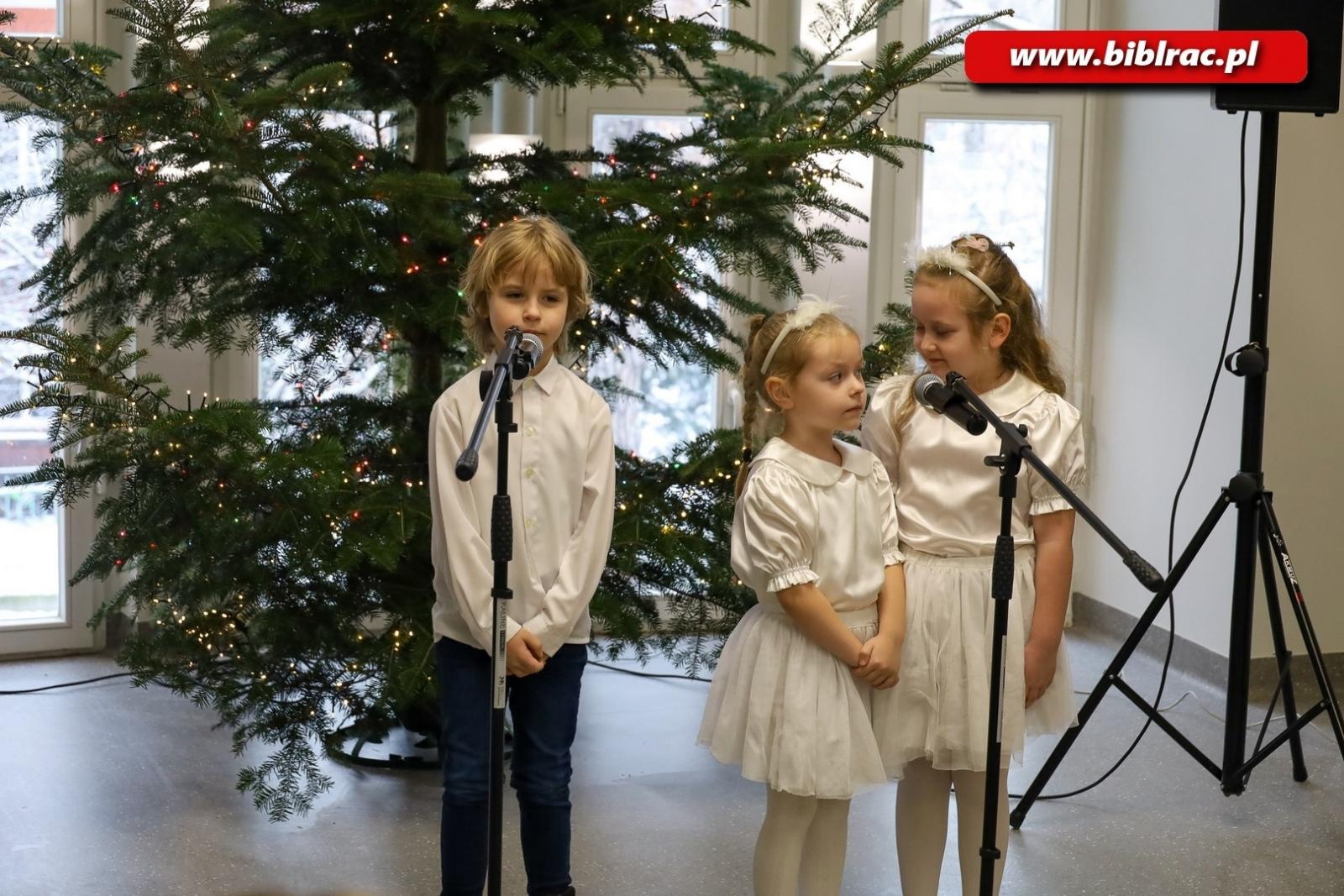 Zdjęcie w galerii na portalu naszraciborz.pl: Wszyscy Pana witajcie - przegląd kolęd na Kasprowicza [FOTO i WIDEO] wiadomości z regionu