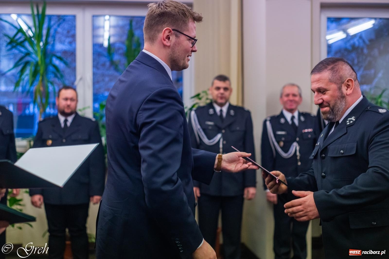 Zdjęcie w galerii na portalu naszraciborz.pl: Strażacy z OSP z pieniędzmi na zakup sprzętu [FOTO i WIDEO] wiadomości z regionu