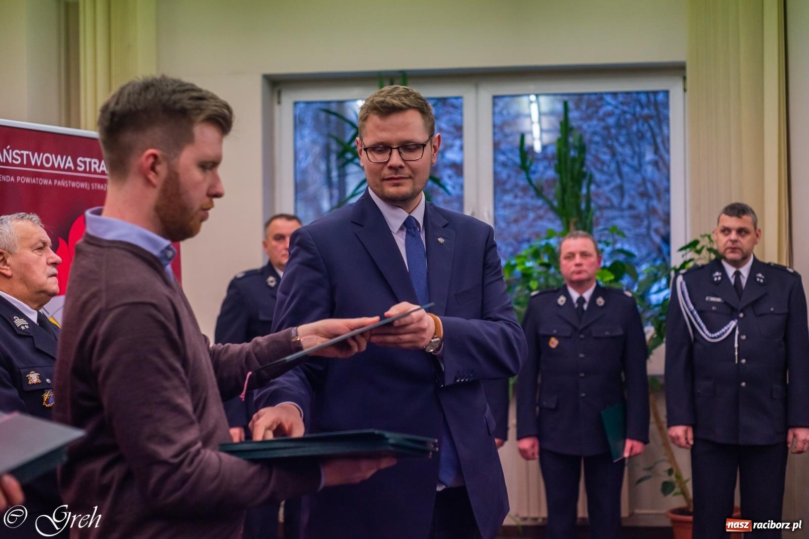 Zdjęcie w galerii na portalu naszraciborz.pl: Strażacy z OSP z pieniędzmi na zakup sprzętu [FOTO i WIDEO] wiadomości z regionu