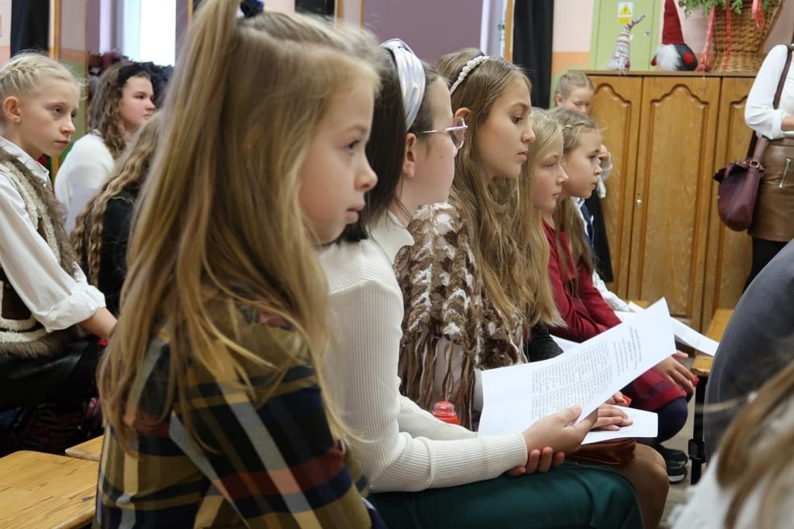 Zdjęcie w galerii na portalu naszraciborz.pl: Wojnowicki konkurs kolęd i pastorałek wiadomości z regionu