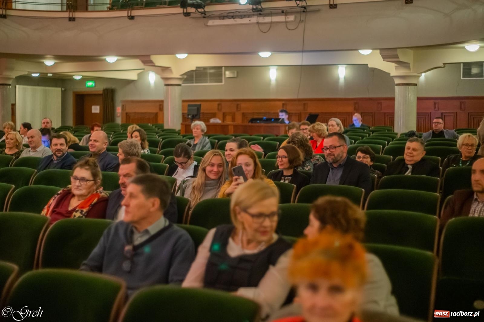 Zdjęcie w galerii na portalu naszraciborz.pl: W RCK wręczono nagrody w dziedzinie kultury i wolontariatu [FOTO i WIDEO] wiadomości z regionu