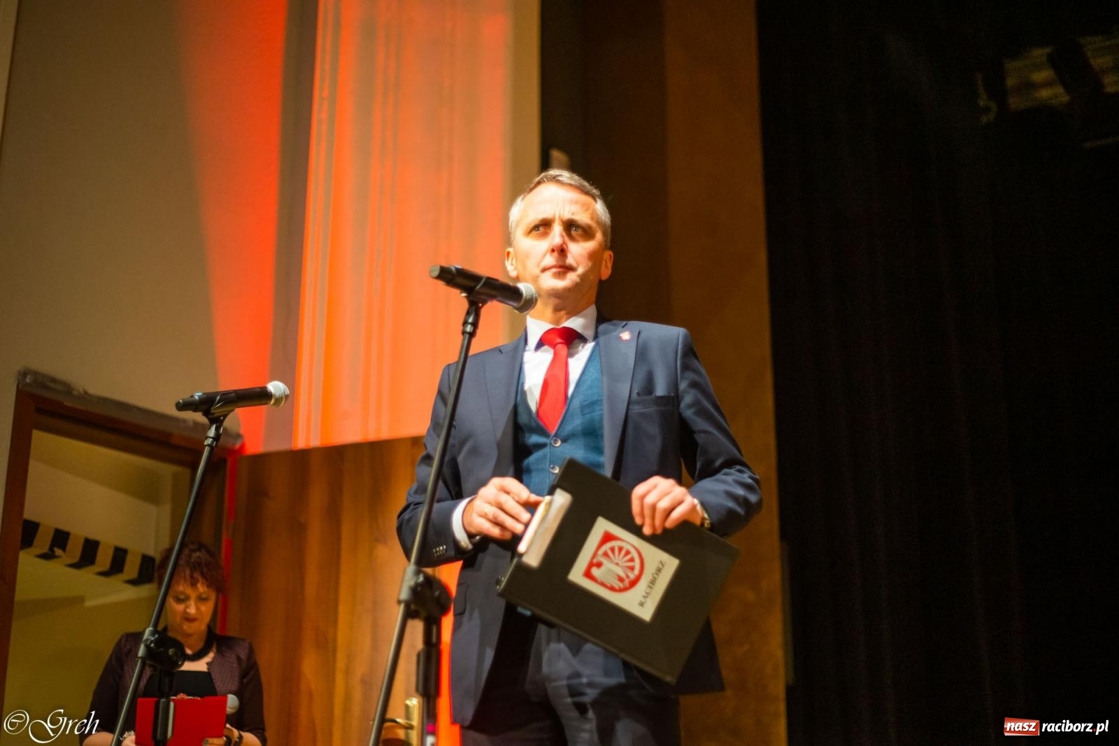 Zdjęcie w galerii na portalu naszraciborz.pl: W RCK wręczono nagrody w dziedzinie kultury i wolontariatu [FOTO i WIDEO] wiadomości z regionu