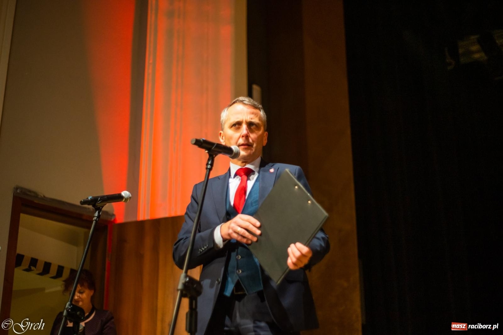 Zdjęcie w galerii na portalu naszraciborz.pl: W RCK wręczono nagrody w dziedzinie kultury i wolontariatu [FOTO i WIDEO] wiadomości z regionu