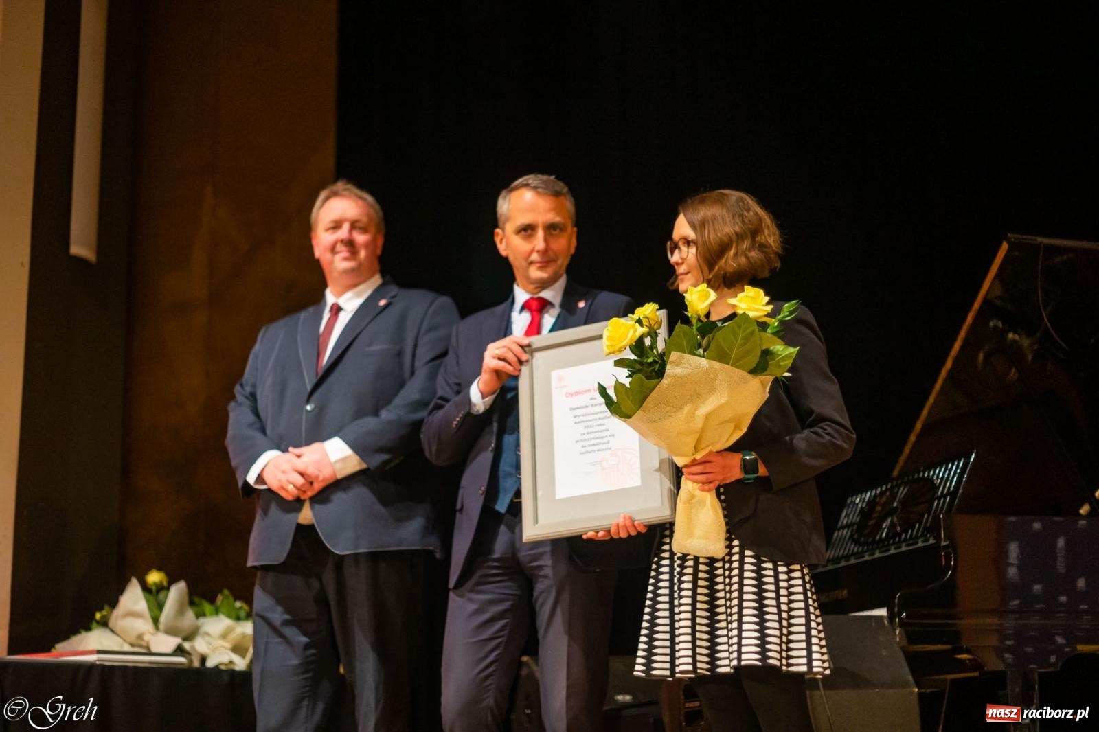 Zdjęcie w galerii na portalu naszraciborz.pl: W RCK wręczono nagrody w dziedzinie kultury i wolontariatu [FOTO i WIDEO] wiadomości z regionu
