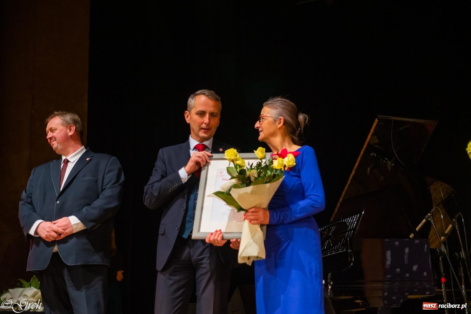 Zdjęcie w galerii na portalu naszraciborz.pl: W RCK wręczono nagrody w dziedzinie kultury i wolontariatu [FOTO i WIDEO] wiadomości z regionu