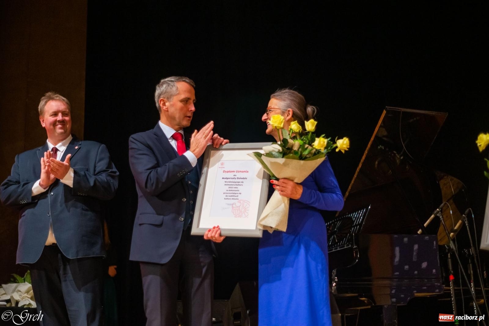 Zdjęcie w galerii na portalu naszraciborz.pl: W RCK wręczono nagrody w dziedzinie kultury i wolontariatu [FOTO i WIDEO] wiadomości z regionu