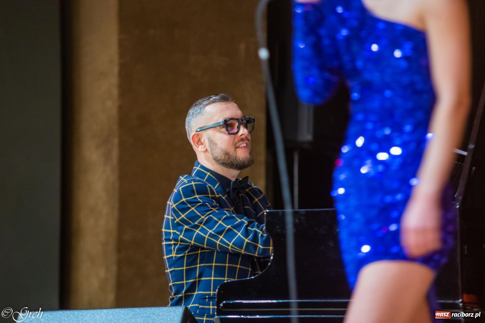 Zdjęcie w galerii na portalu naszraciborz.pl: W RCK wręczono nagrody w dziedzinie kultury i wolontariatu [FOTO i WIDEO] wiadomości z regionu