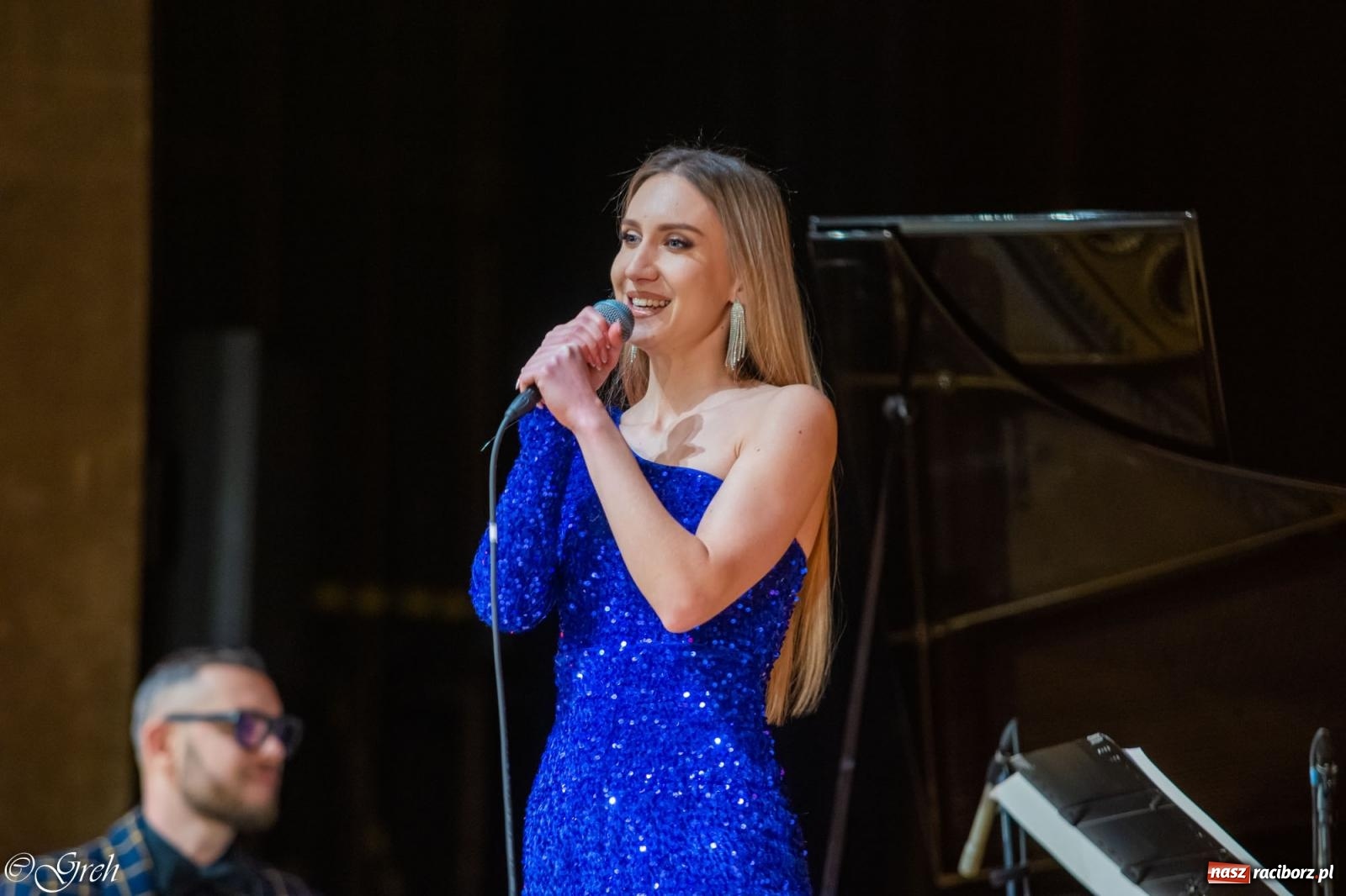 Zdjęcie w galerii na portalu naszraciborz.pl: W RCK wręczono nagrody w dziedzinie kultury i wolontariatu [FOTO i WIDEO] wiadomości z regionu