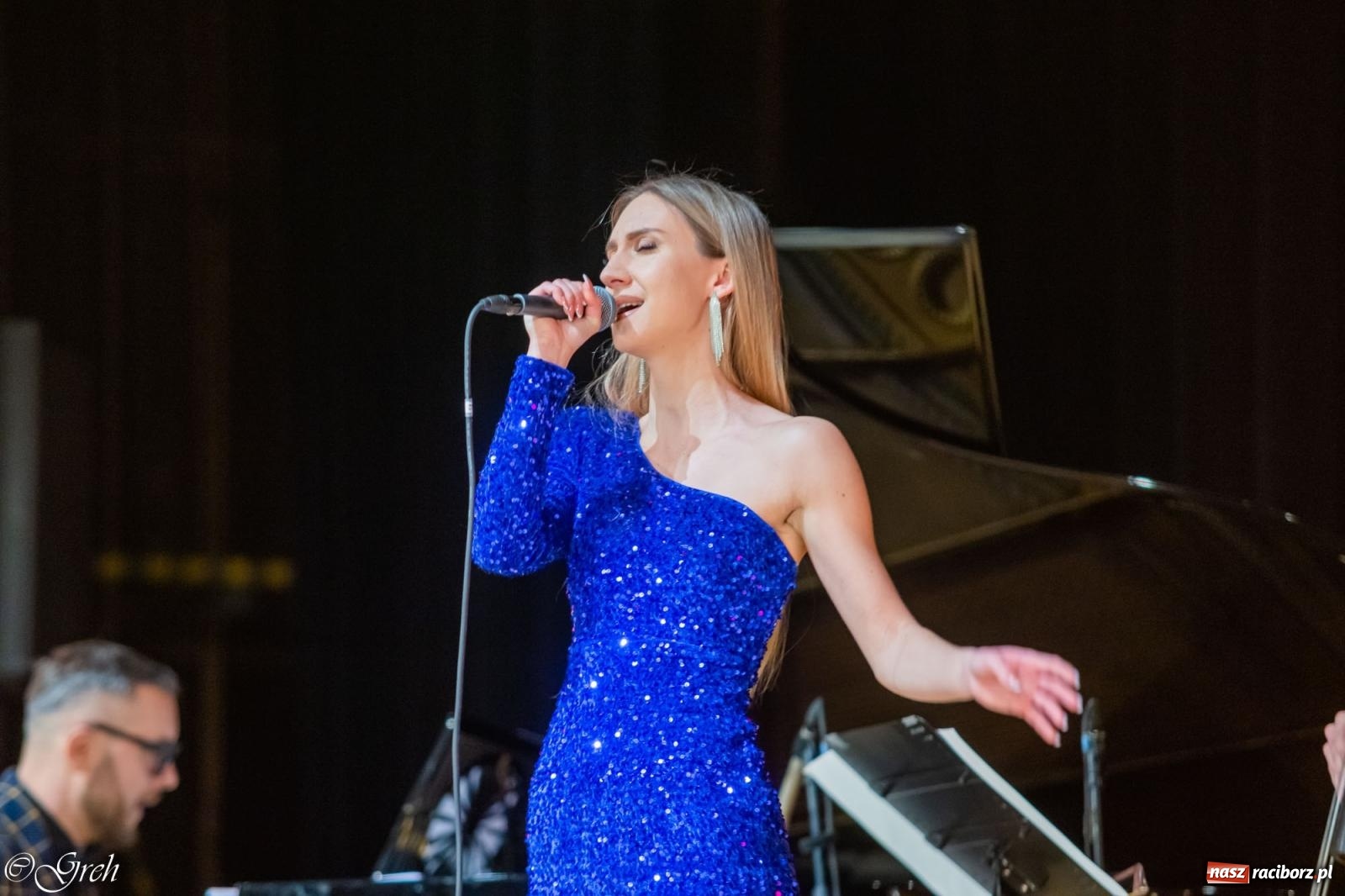 Zdjęcie w galerii na portalu naszraciborz.pl: W RCK wręczono nagrody w dziedzinie kultury i wolontariatu [FOTO i WIDEO] wiadomości z regionu