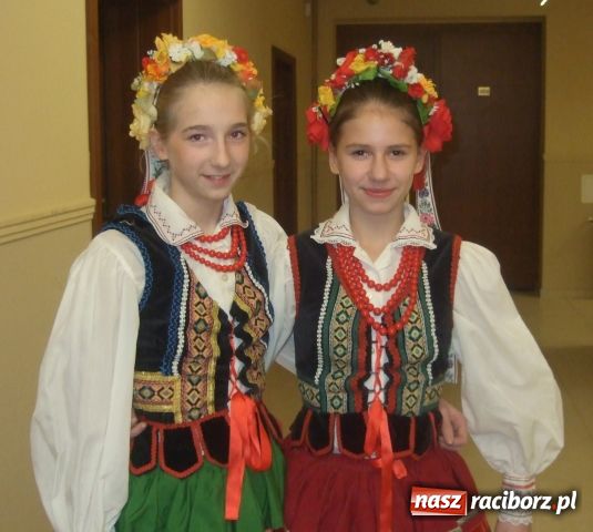 Zdjęcie w galerii na portalu naszraciborz.pl: Źródło wytańczyło Kopciuszka wiadomości z regionu