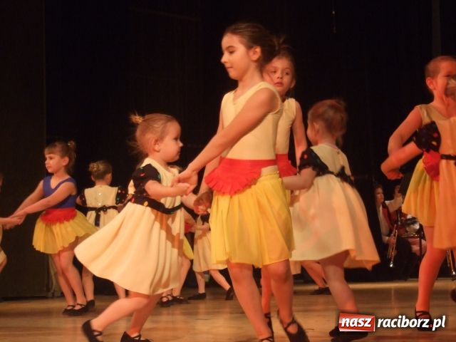 Zdjęcie w galerii na portalu naszraciborz.pl: Źródło wytańczyło Kopciuszka wiadomości z regionu