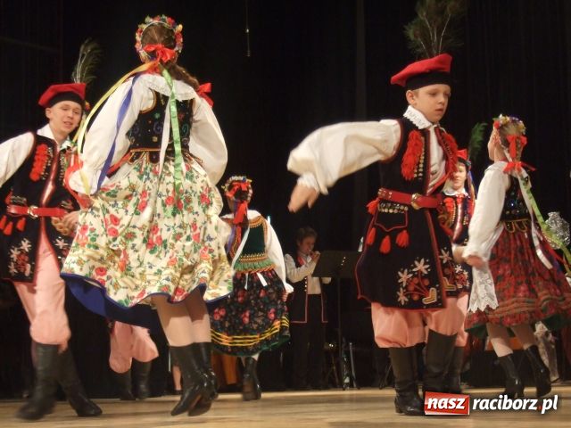 Zdjęcie w galerii na portalu naszraciborz.pl: Źródło wytańczyło Kopciuszka wiadomości z regionu