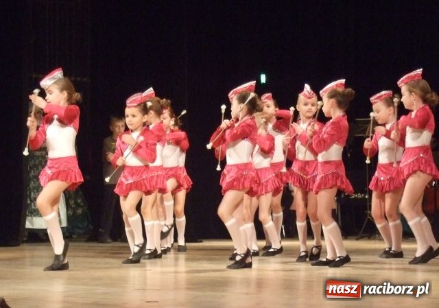 Zdjęcie w galerii na portalu naszraciborz.pl: Źródło wytańczyło Kopciuszka wiadomości z regionu