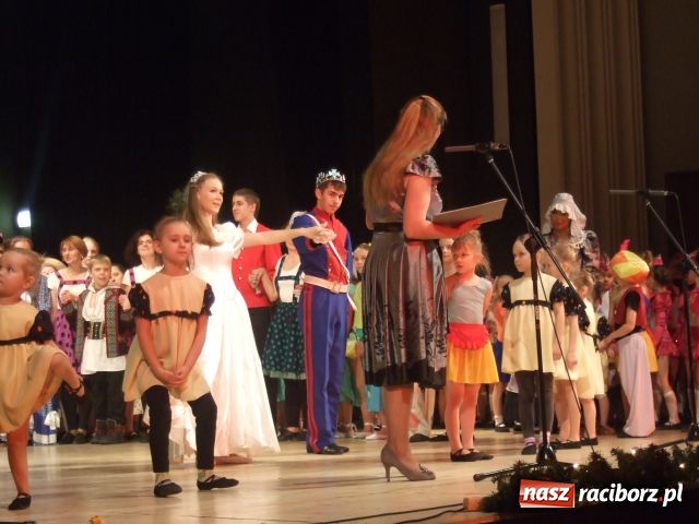 Zdjęcie w galerii na portalu naszraciborz.pl: Źródło wytańczyło Kopciuszka wiadomości z regionu