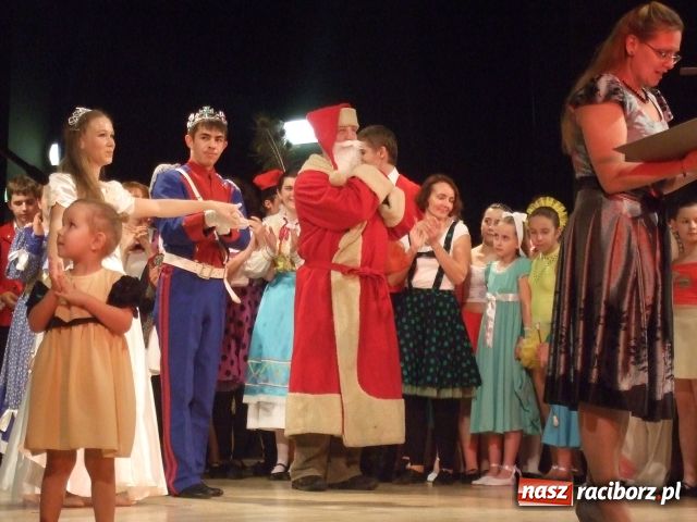 Zdjęcie w galerii na portalu naszraciborz.pl: Źródło wytańczyło Kopciuszka wiadomości z regionu