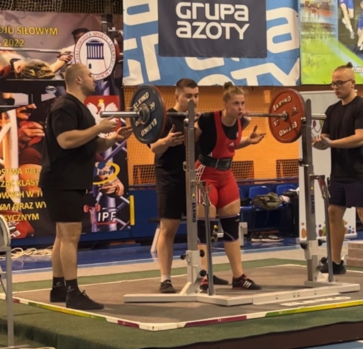 Zdjęcie w galerii na portalu naszraciborz.pl: Nie miała sobie równych w trójboju siłowym wiadomości z regionu