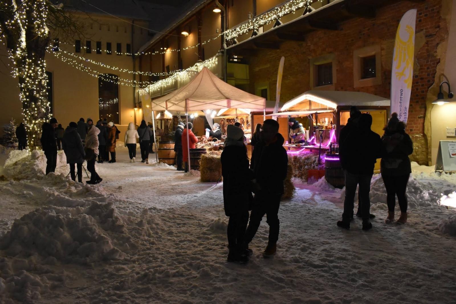 Zdjęcie w galerii na portalu naszraciborz.pl: Jarmark górnej Odry na raciborskim zamku - dzień drugi wiadomości z regionu