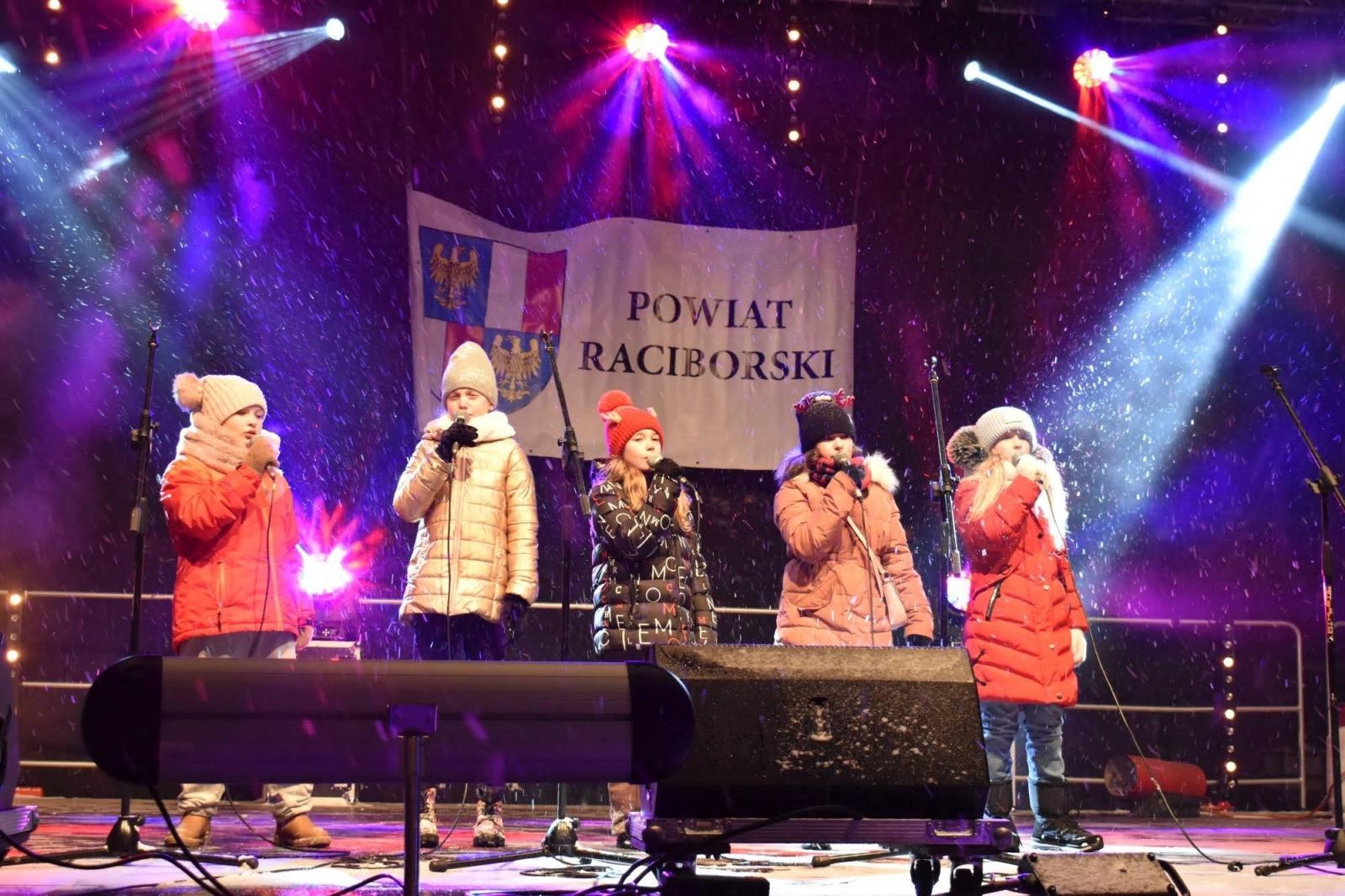 Zdjęcie w galerii na portalu naszraciborz.pl: Jarmark górnej Odry na raciborskim zamku - dzień drugi wiadomości z regionu