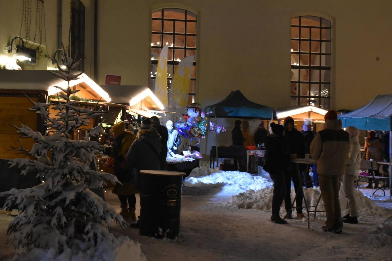 Zdjęcie w galerii na portalu naszraciborz.pl: Jarmark górnej Odry na raciborskim zamku - dzień drugi wiadomości z regionu