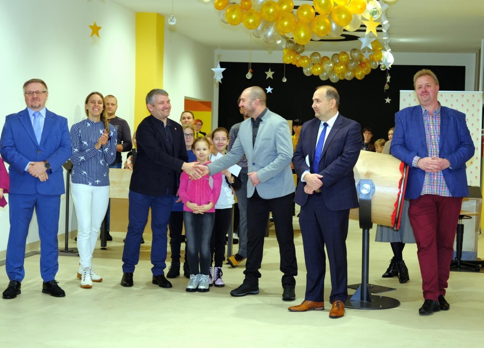 Zdjęcie w galerii na portalu naszraciborz.pl: Raciborska SOWA ma już roczek wiadomości z regionu