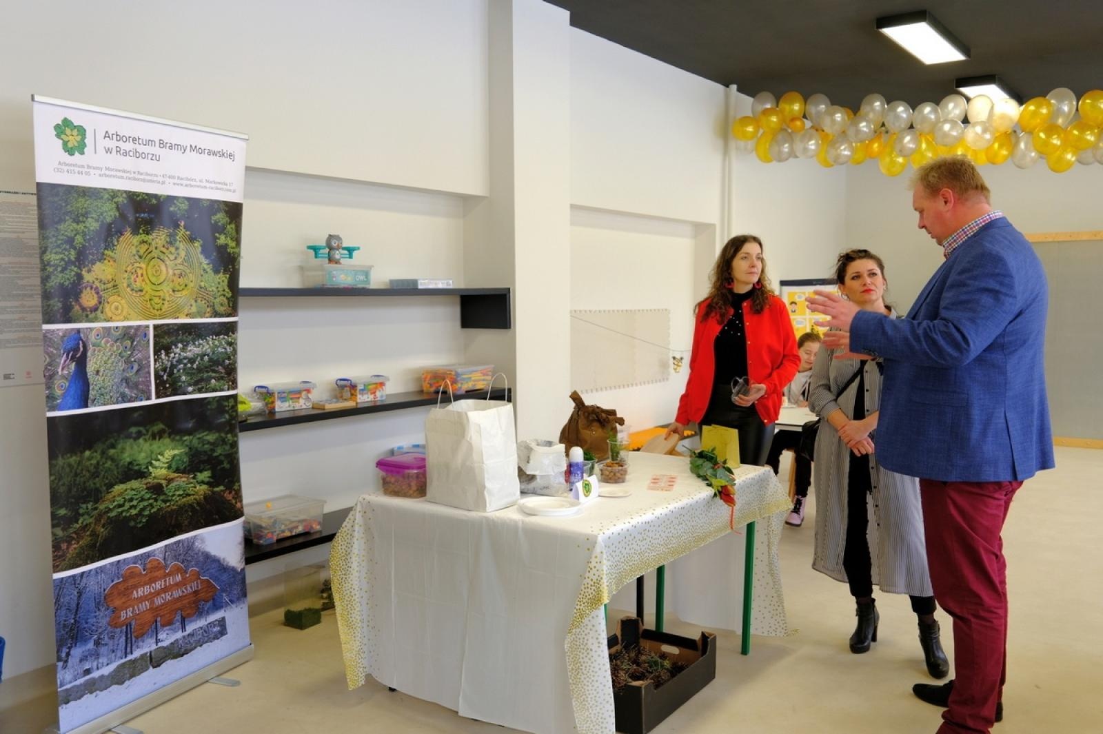 Zdjęcie w galerii na portalu naszraciborz.pl: Raciborska SOWA ma już roczek wiadomości z regionu