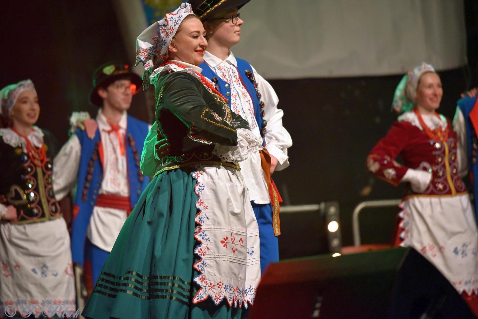 Zdjęcie w galerii na portalu naszraciborz.pl: Sobotni zamkowy jarmark ze śpiewem i folklorem wiadomości z regionu