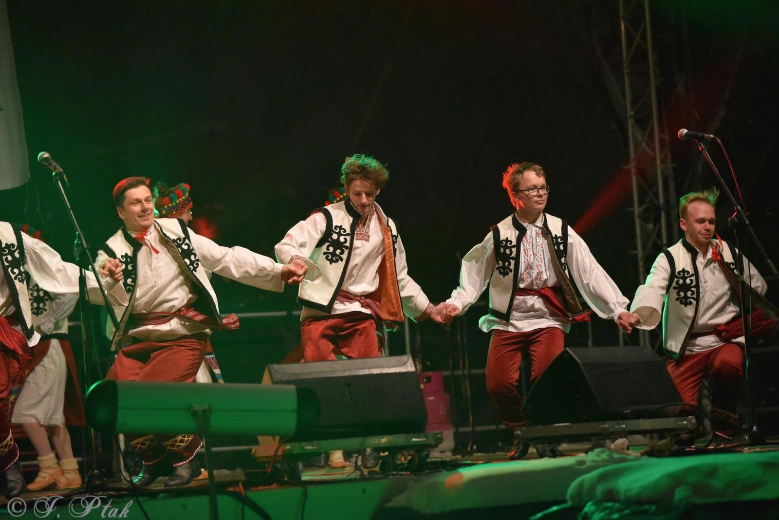 Zdjęcie w galerii na portalu naszraciborz.pl: Sobotni zamkowy jarmark ze śpiewem i folklorem wiadomości z regionu