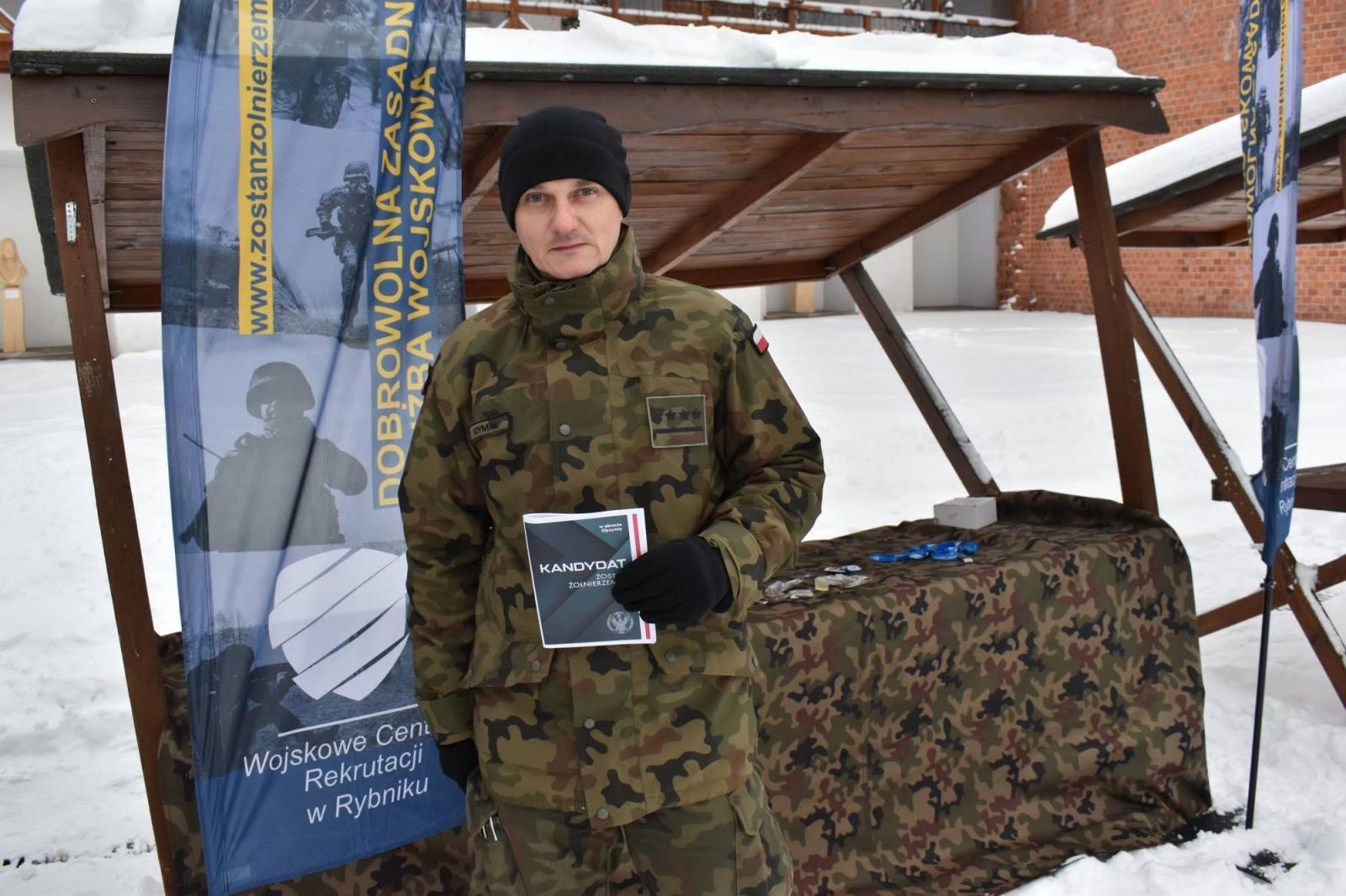 Zdjęcie w galerii na portalu naszraciborz.pl: Sobotni zamkowy jarmark ze śpiewem i folklorem wiadomości z regionu