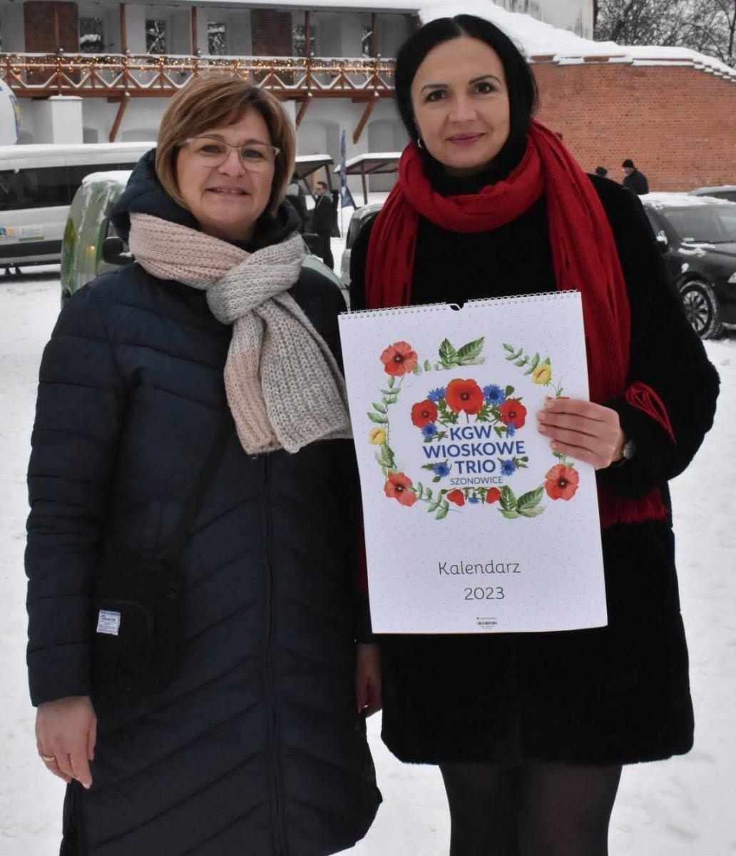 Zdjęcie w galerii na portalu naszraciborz.pl: Sobotni zamkowy jarmark ze śpiewem i folklorem wiadomości z regionu