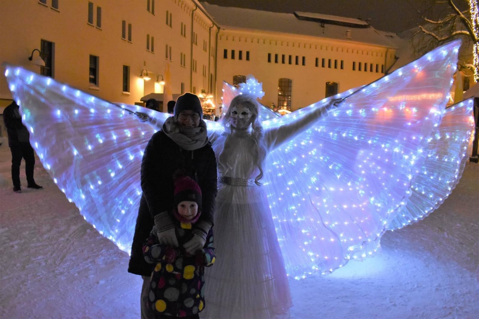 Zdjęcie w galerii na portalu naszraciborz.pl: Sobotni zamkowy jarmark ze śpiewem i folklorem wiadomości z regionu