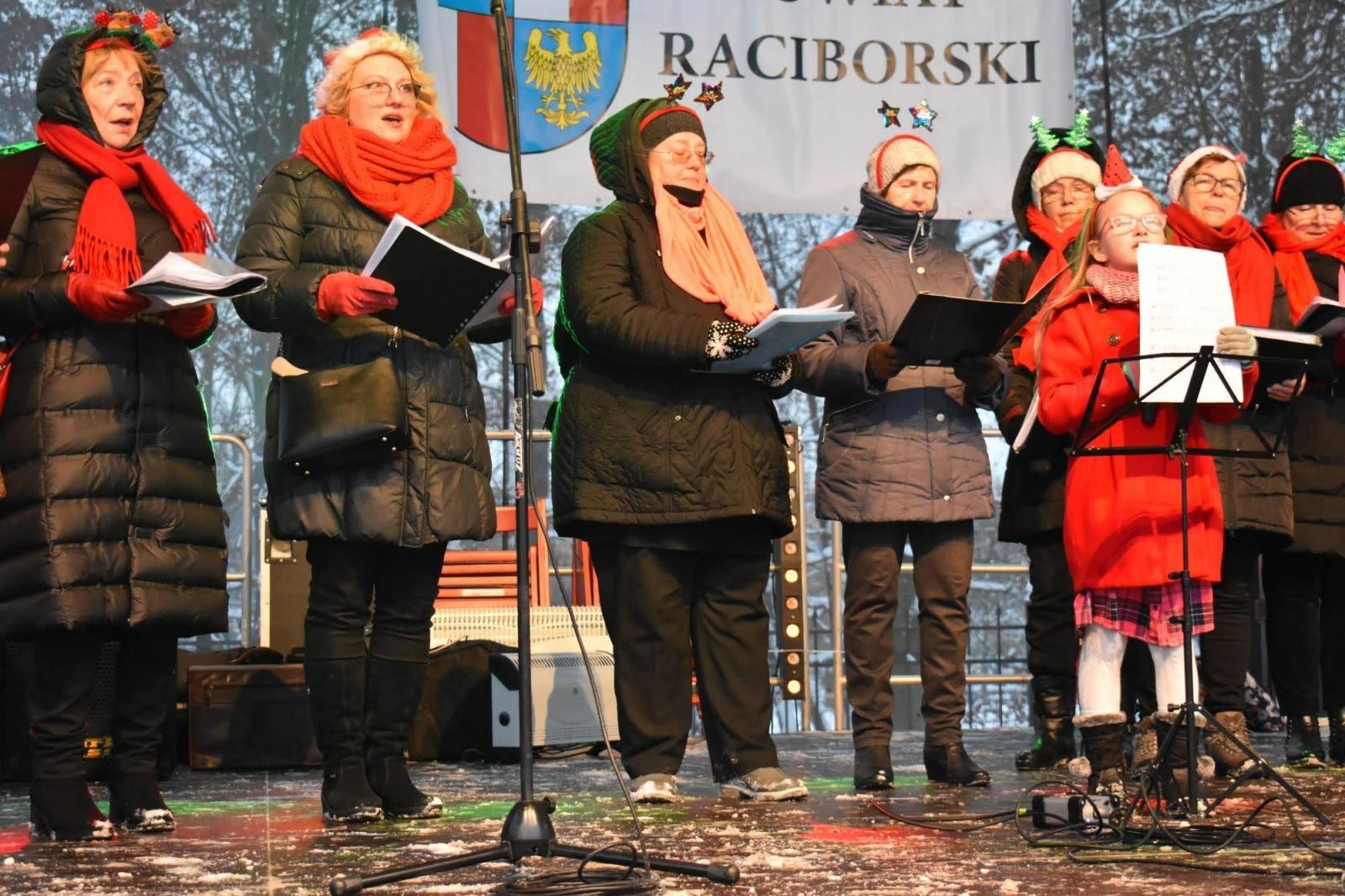 Zdjęcie w galerii na portalu naszraciborz.pl: Sobotni zamkowy jarmark ze śpiewem i folklorem wiadomości z regionu