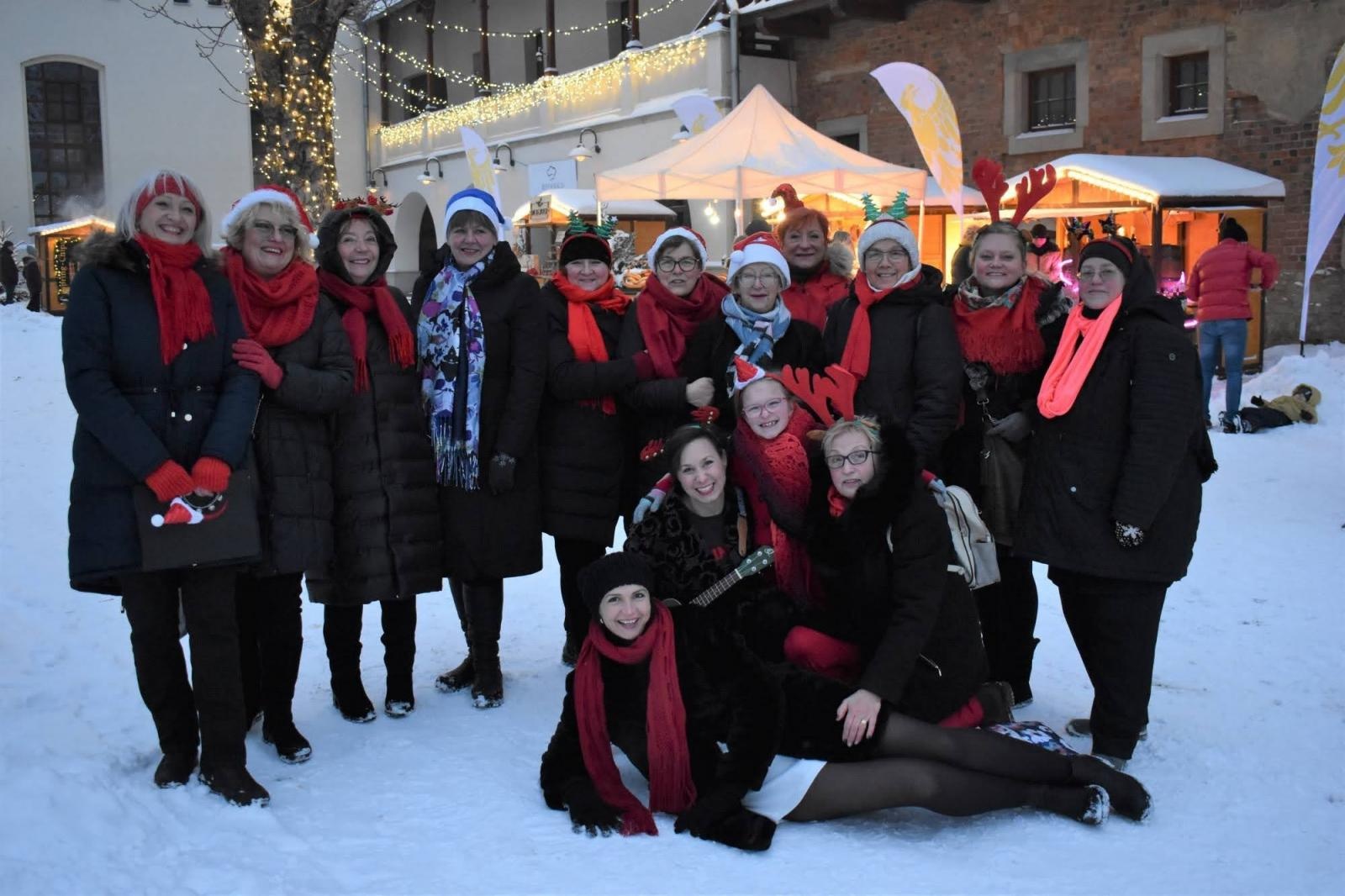 Zdjęcie w galerii na portalu naszraciborz.pl: Sobotni zamkowy jarmark ze śpiewem i folklorem wiadomości z regionu