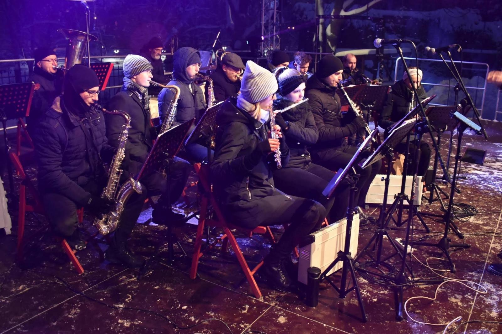 Zdjęcie w galerii na portalu naszraciborz.pl: Sobotni zamkowy jarmark ze śpiewem i folklorem wiadomości z regionu