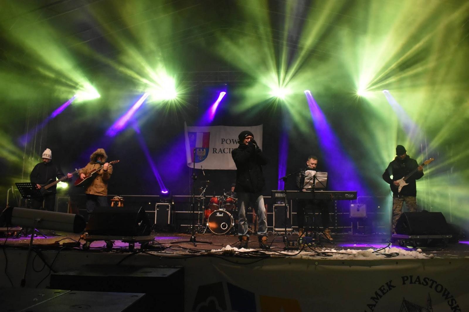 Zdjęcie w galerii na portalu naszraciborz.pl: Sobotni zamkowy jarmark ze śpiewem i folklorem wiadomości z regionu