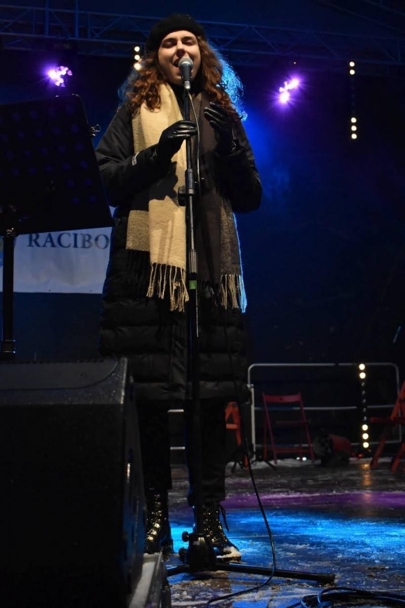 Zdjęcie w galerii na portalu naszraciborz.pl: Sobotni zamkowy jarmark ze śpiewem i folklorem wiadomości z regionu