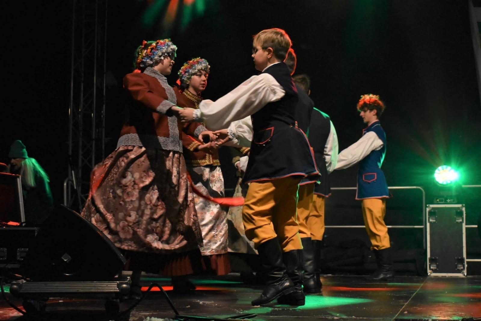 Zdjęcie w galerii na portalu naszraciborz.pl: Sobotni zamkowy jarmark ze śpiewem i folklorem wiadomości z regionu