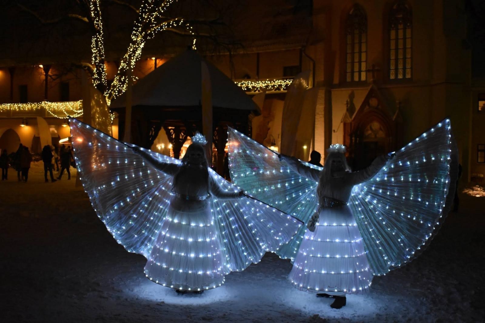 Zdjęcie w galerii na portalu naszraciborz.pl: Sobotni zamkowy jarmark ze śpiewem i folklorem wiadomości z regionu