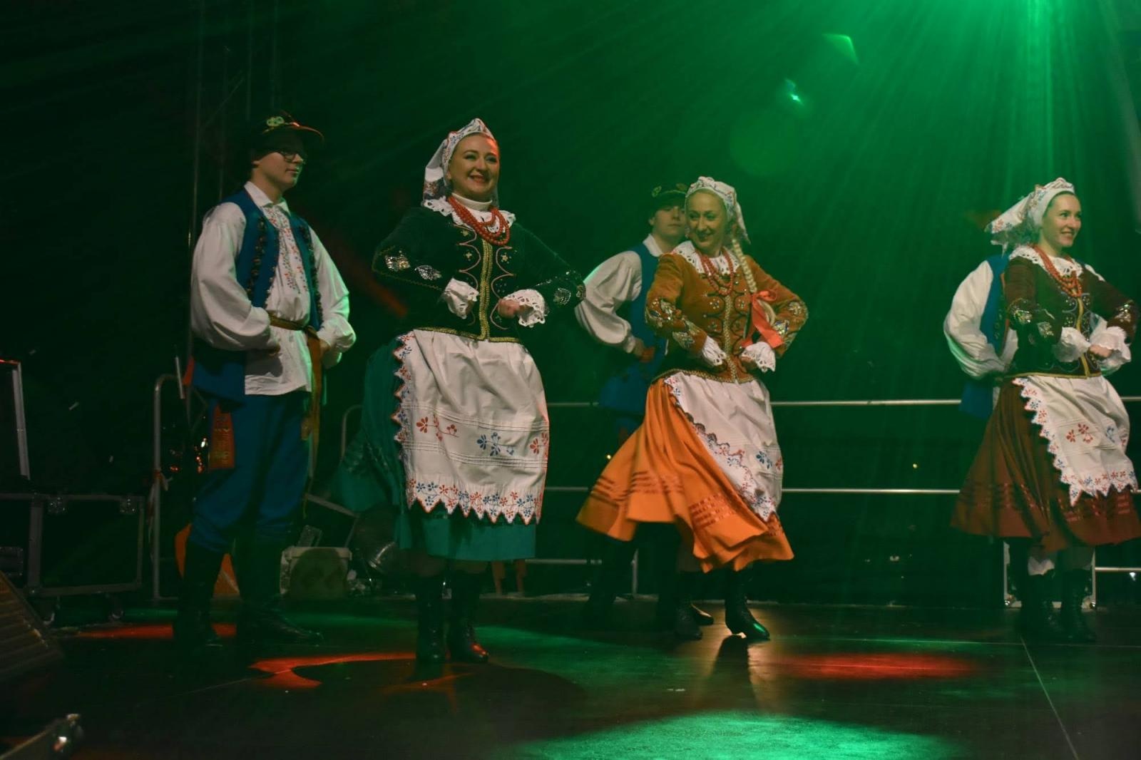 Zdjęcie w galerii na portalu naszraciborz.pl: Sobotni zamkowy jarmark ze śpiewem i folklorem wiadomości z regionu