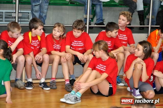 Zdjęcie w galerii na portalu naszraciborz.pl: Rywalizacji towarzyszył pokaz potraw wiadomości z regionu