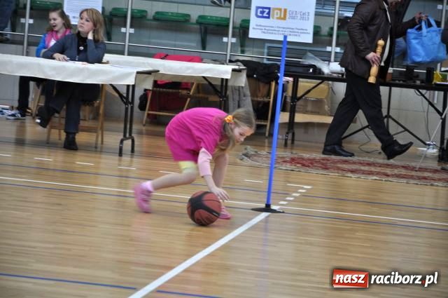 Zdjęcie w galerii na portalu naszraciborz.pl: Rywalizacji towarzyszył pokaz potraw wiadomości z regionu