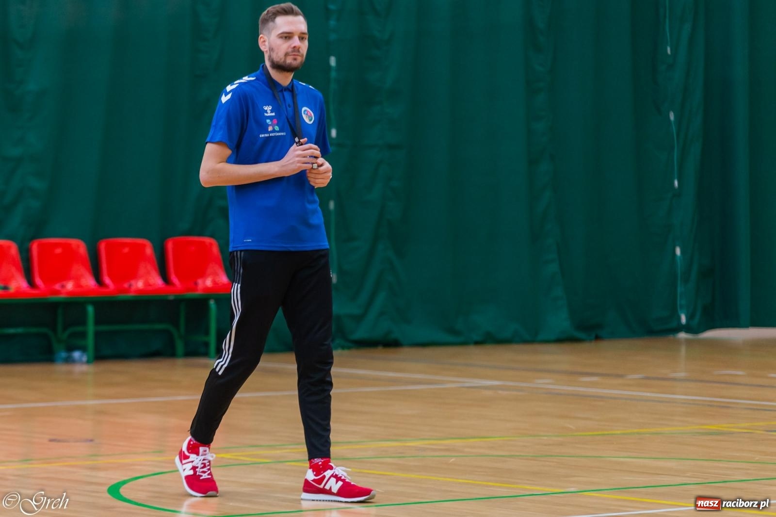 Zdjęcie w galerii na portalu naszraciborz.pl: Świąteczne zmagania piłkarskie w hali OSiR [FOTO i WIDEO] wiadomości z regionu