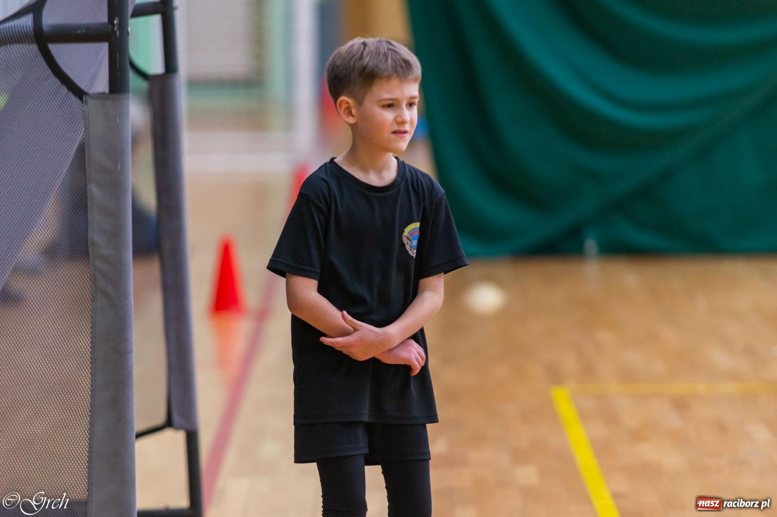 Zdjęcie w galerii na portalu naszraciborz.pl: Świąteczne zmagania piłkarskie w hali OSiR [FOTO i WIDEO] wiadomości z regionu