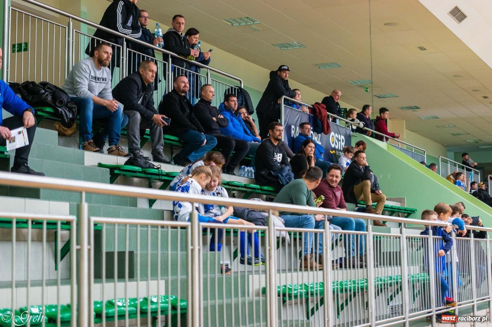 Zdjęcie w galerii na portalu naszraciborz.pl: Świąteczne zmagania piłkarskie w hali OSiR [FOTO i WIDEO] wiadomości z regionu