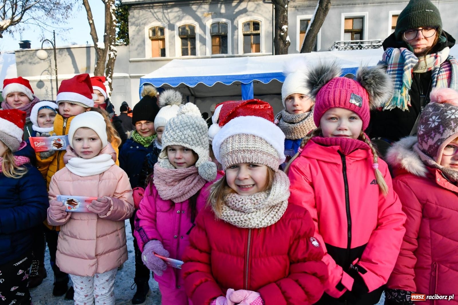 Zdjęcie w galerii na portalu naszraciborz.pl: Fantastyczna zabawa na kiermaszu w Krzanowicach [FOTO i WIDEO] wiadomości z regionu
