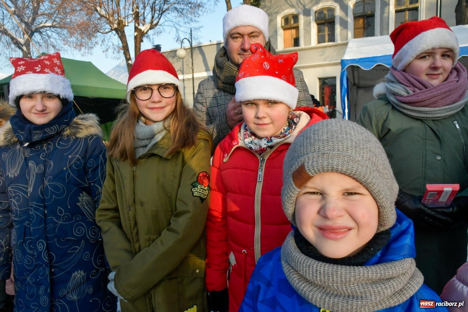 Zdjęcie w galerii na portalu naszraciborz.pl: Fantastyczna zabawa na kiermaszu w Krzanowicach [FOTO i WIDEO] wiadomości z regionu
