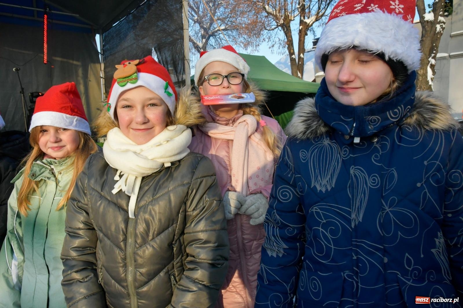 Zdjęcie w galerii na portalu naszraciborz.pl: Fantastyczna zabawa na kiermaszu w Krzanowicach [FOTO i WIDEO] wiadomości z regionu