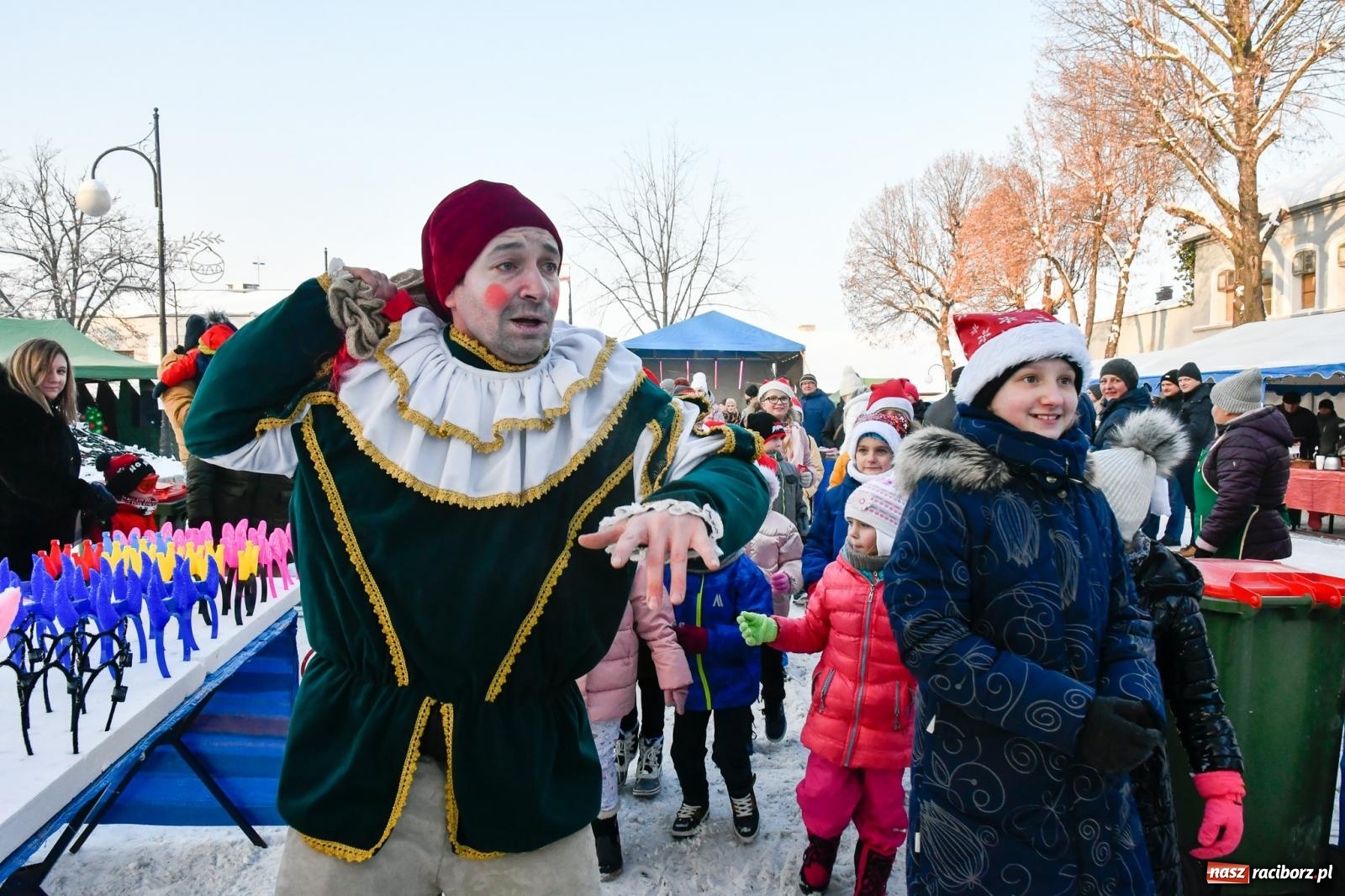 Zdjęcie w galerii na portalu naszraciborz.pl: Fantastyczna zabawa na kiermaszu w Krzanowicach [FOTO i WIDEO] wiadomości z regionu