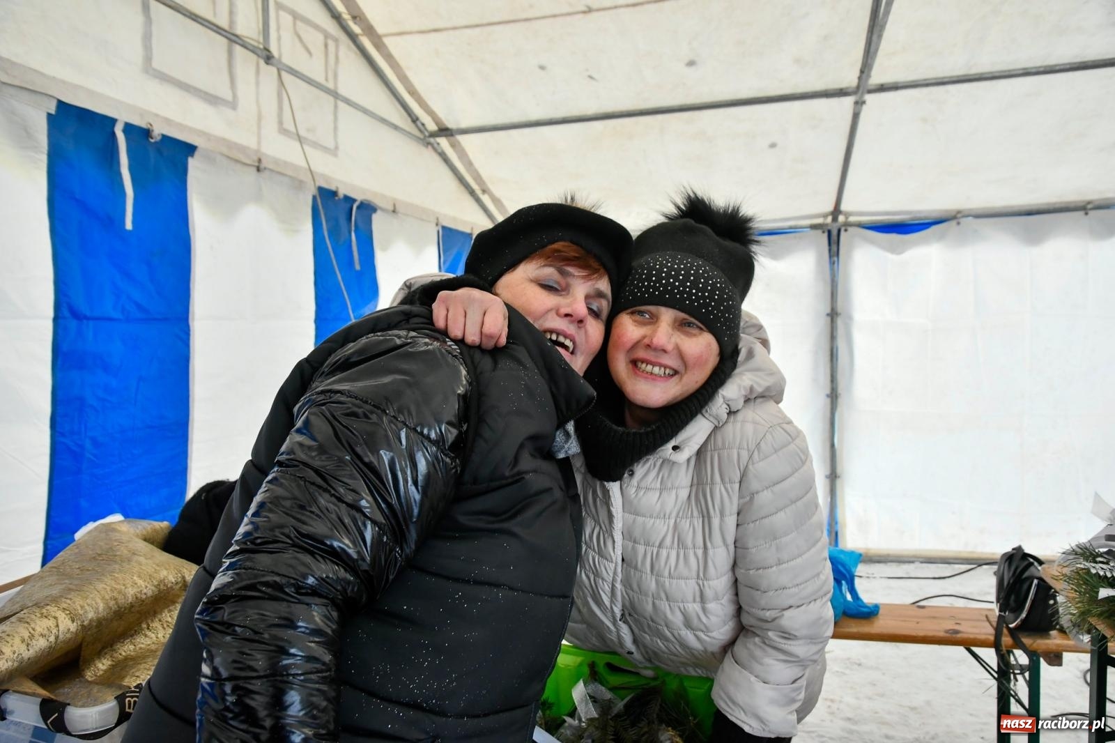 Zdjęcie w galerii na portalu naszraciborz.pl: Fantastyczna zabawa na kiermaszu w Krzanowicach [FOTO i WIDEO] wiadomości z regionu