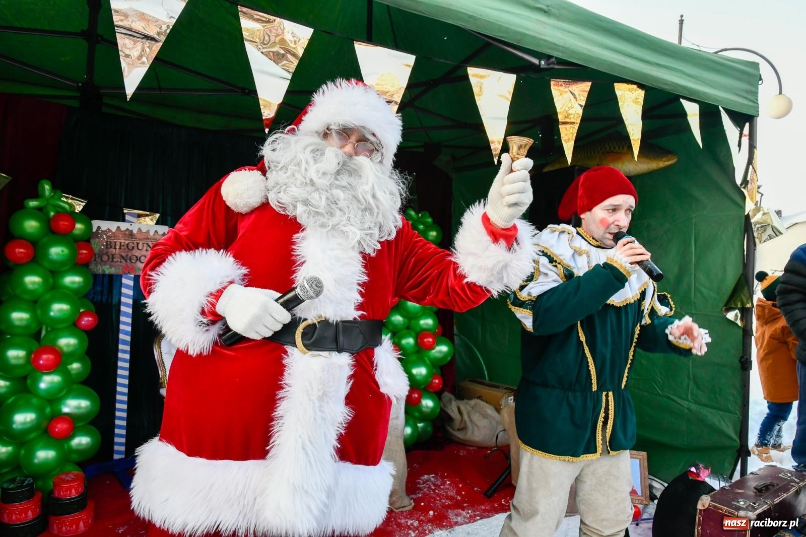 Zdjęcie w galerii na portalu naszraciborz.pl: Fantastyczna zabawa na kiermaszu w Krzanowicach [FOTO i WIDEO] wiadomości z regionu